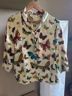 Citron Cream Silk Button-Front Blouse with Multicolor Butterfly Print